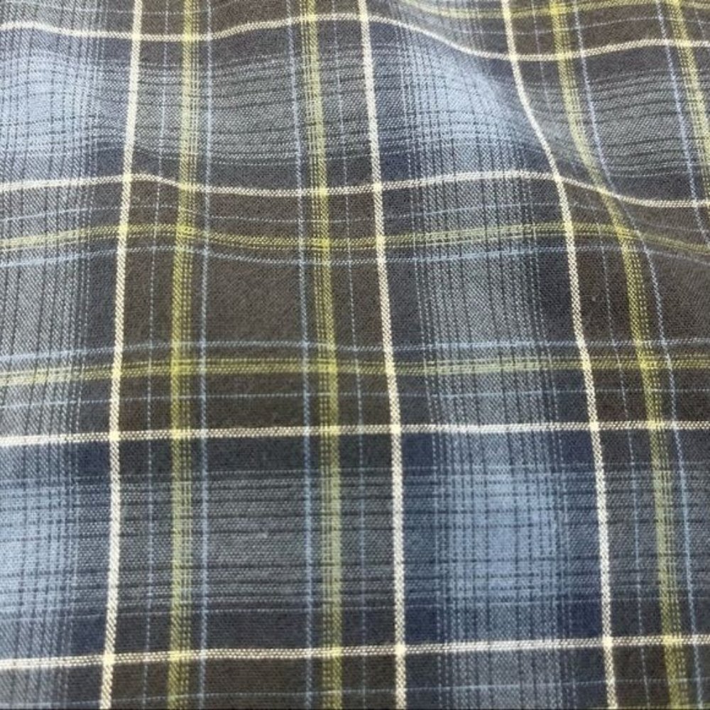 Coastaoro Blue Gray Plaid Long Sleeve Button Down Shirt Large - Picture 3 of 9